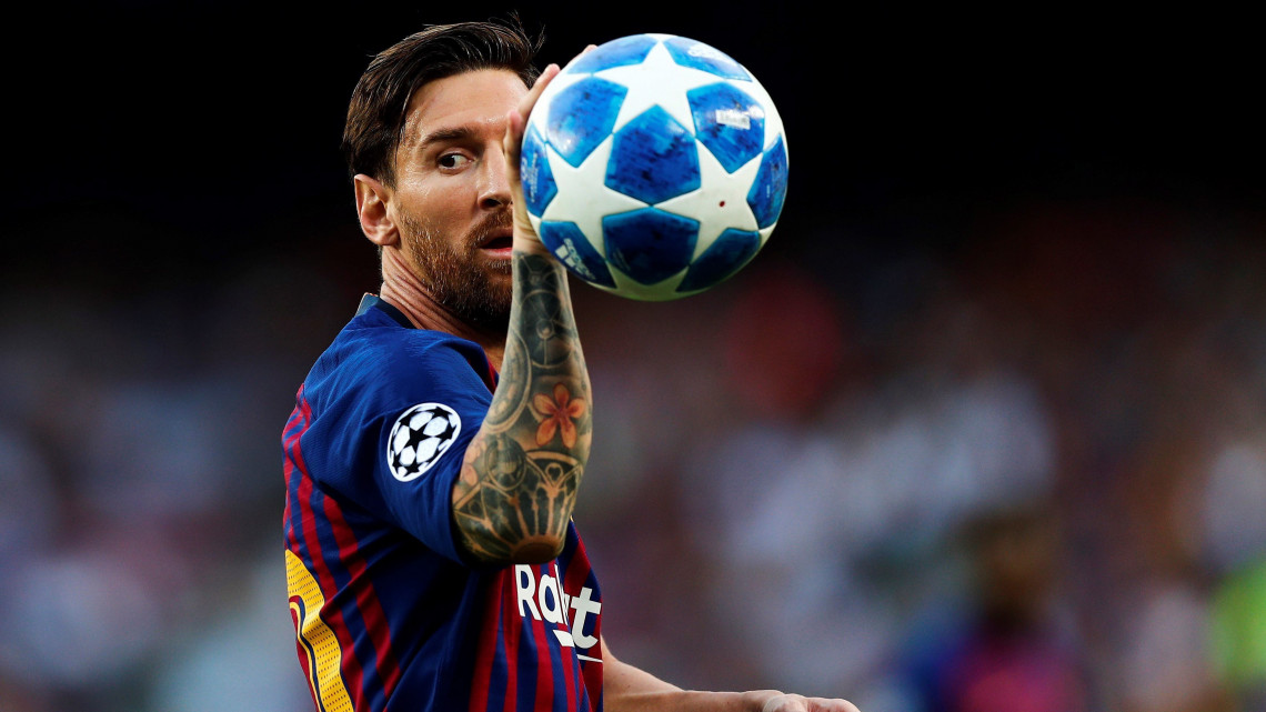 Barcelona, 2018. szeptember 18.Lionel Messi, a Barcelona SC csatára a PSV Eindhoven ellen a labdarúgó Bajnokok Ligájában játszott mérkőzésen a barcelonai Camp Nou Stadionban 2018. szeptember 18-án. (MTI/EPA/Alejandro García)