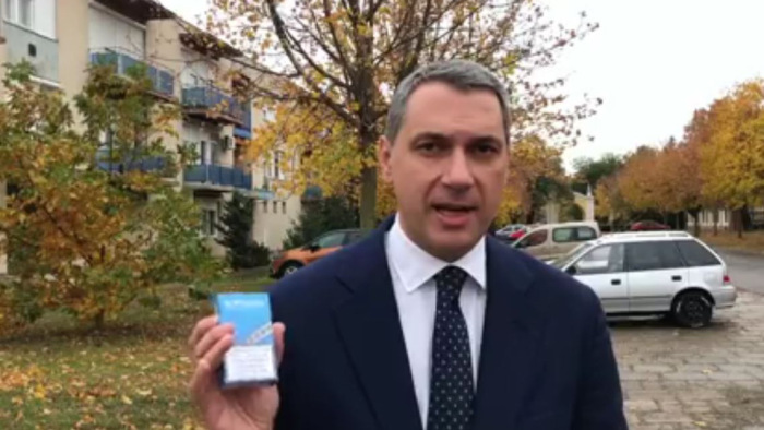 Lázár János válaszolt Orbán Viktornak a dohányzástilalom ügyében