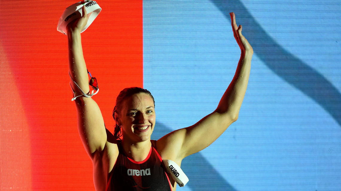A győztes Hosszú Katinka a 200 méteres vegyesúszás döntőjében az úszó világkupa-sorozat budapesti versenyén a Duna Arénában 2018. október 6-án.