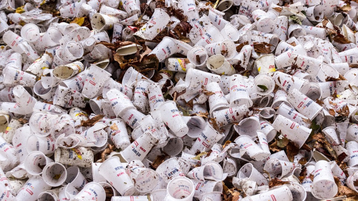 Műanyagzacskó-háború: a Greenpeace nem érti