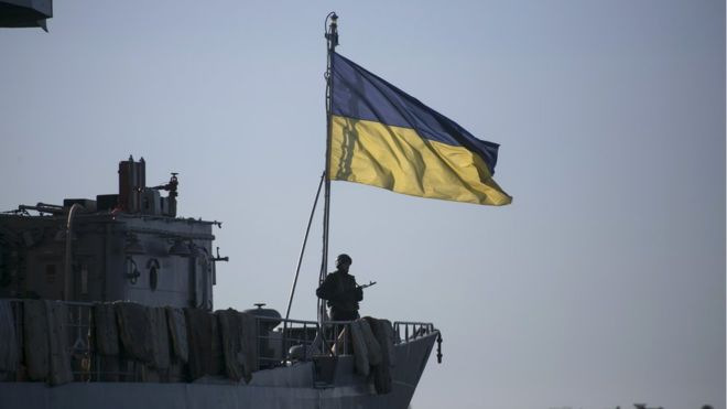 Riadókészültség Ukrajnában, az összes hadihajót kivezénylik a tengerre