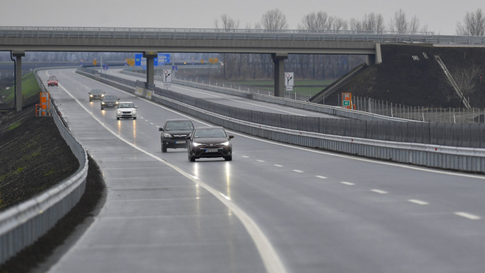 A legdrágábbak közé tartoznak a magyar autópályák Európában - itt a lista