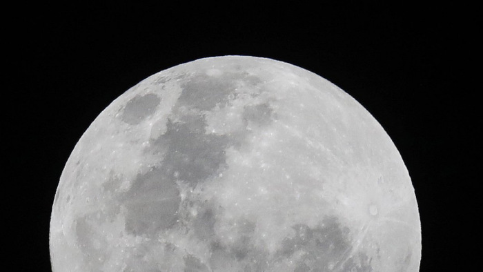 Érdekes dolgokat derített ki a Holdról az új kínai űrszonda