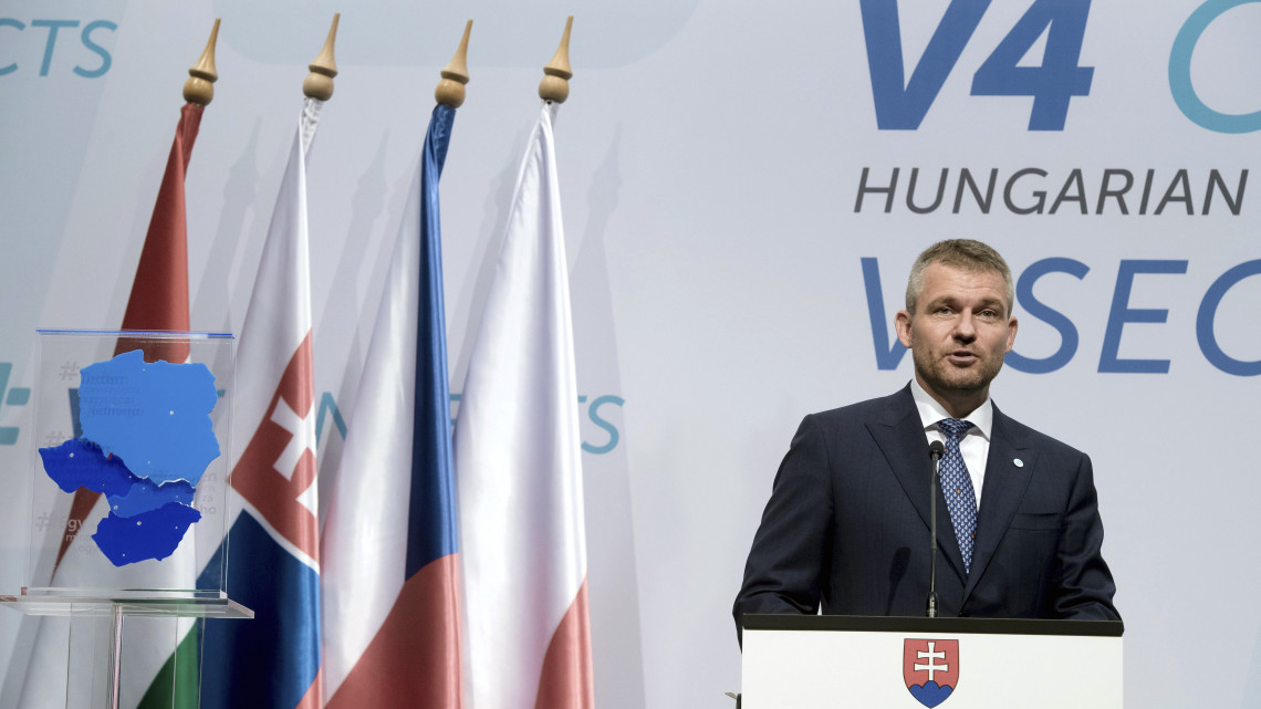 Peter Pellegrini szlovák miniszterelnök a visegrádi négyek sajtótájékoztatóján a Várkert Bazárban 2018. június 21-én. Magyarország átadta a visegrádi együttműködés elnökségét Szlovákiának, amely július 1-jétől egy évig vezeti a csoportot.