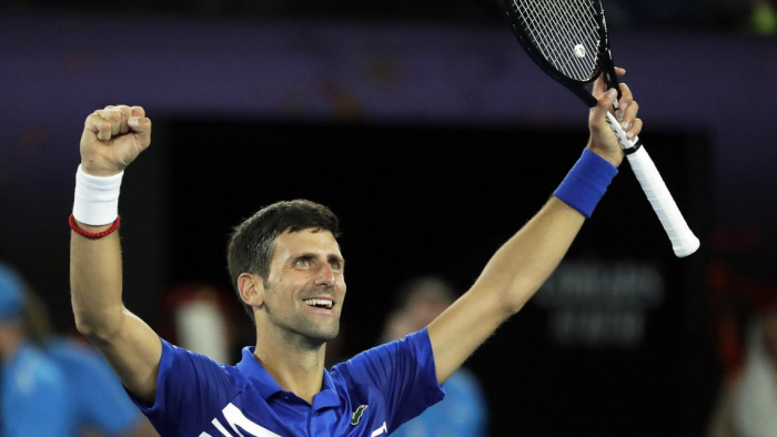 Álomdöntő lesz Melbourne-ben, Djokovic rekordra hajt