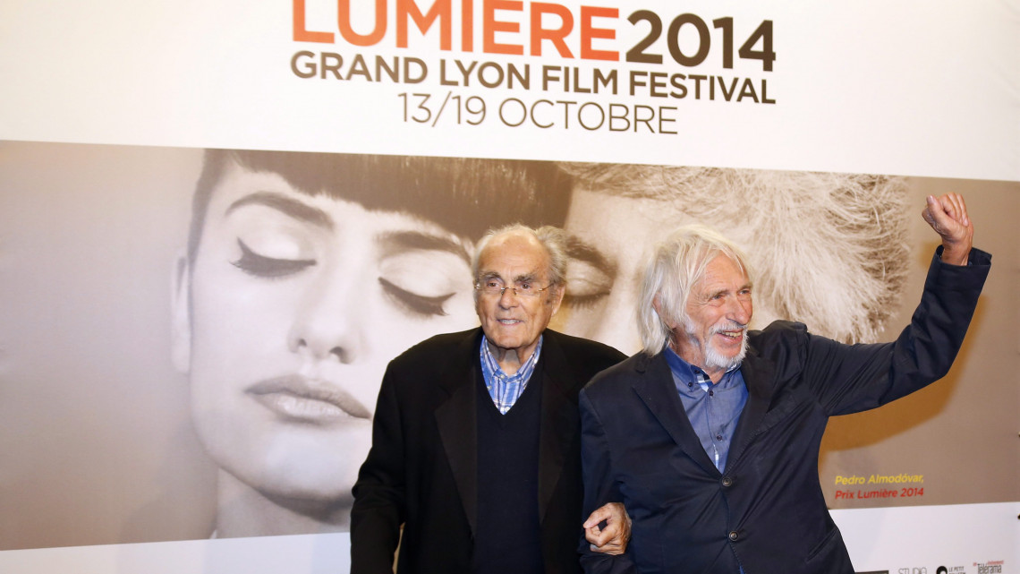 Lyon, 2014. október 14.Pierre Richard francia színész (j) és Michel Legrand francia zeneszerző a Lumiere Filmfesztivál megnyitóján a franciaországi Lyonban 2014. október 13-án. (MTI/EPA/Guillaume Horcajuelo)