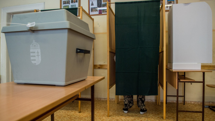 EP-választás: változtak a határidők, felülvizsgálták a szavazóköröket