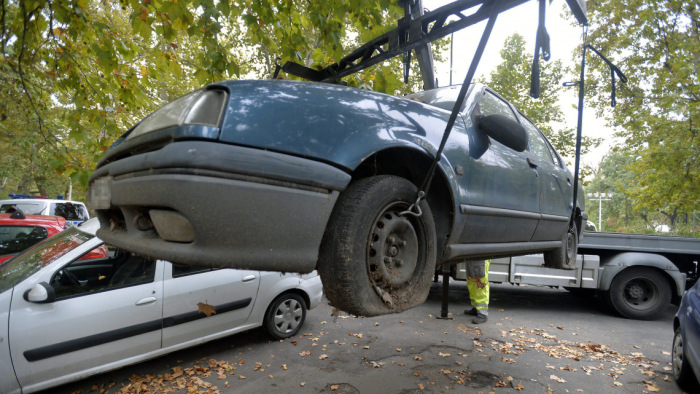 Éles fordulat Budapesten a szabálytalan parkolások ügyében