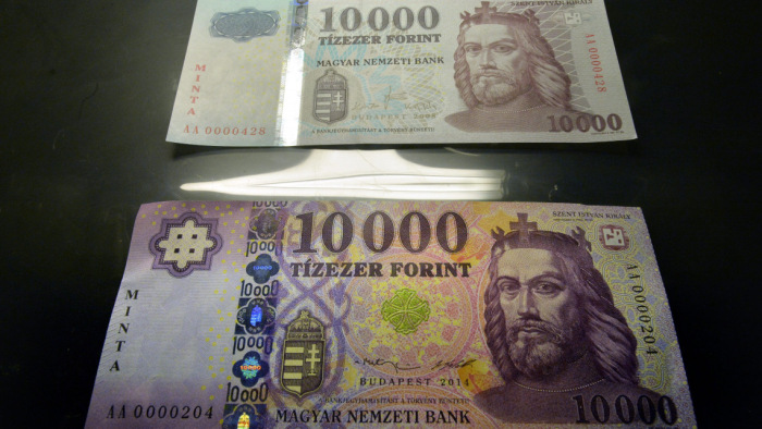 Fontos forintbankjegyeket vonnak ki a forgalomból