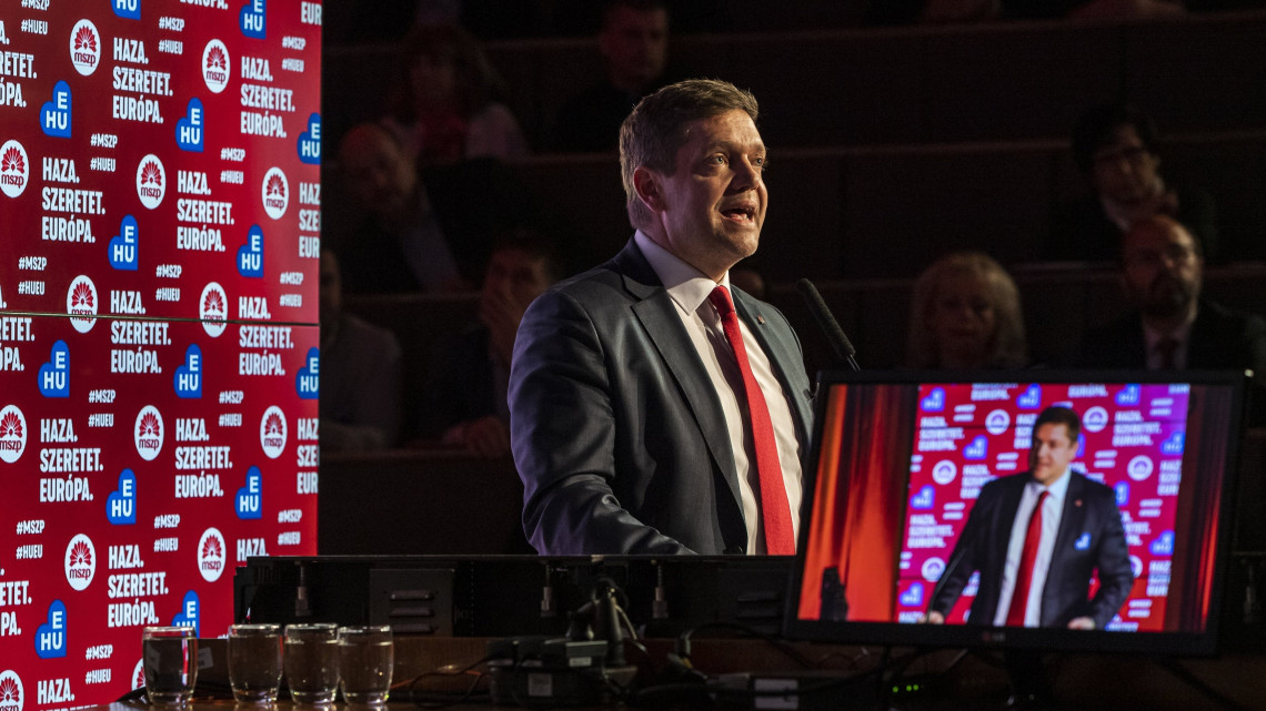 Tóth Bertalan, az MSZP elnöke beszédet mond az MSZP kongresszusán, ahol a párt európai parlamenti (EP-) listájáról és választási programjáról döntenek a Villányi úti Konferenciaközpontban 2019. február 16-án.
