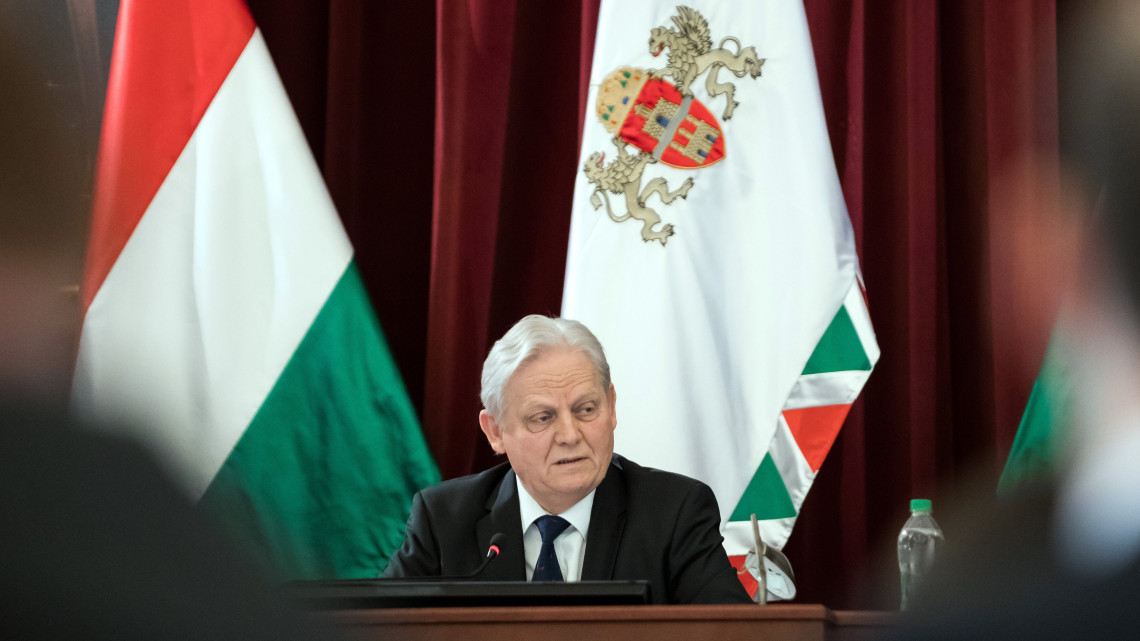 Tarlós István főpolgármester a Fővárosi Közgyűlés ülésén a Városháza dísztermében 2019. február 20-án.