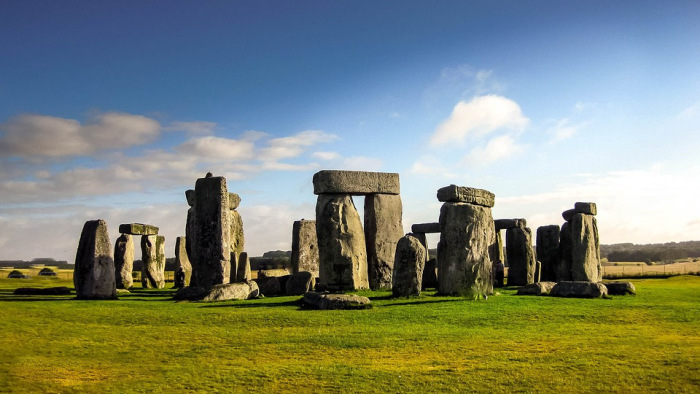 Csodás élménnyel ajándékozta meg az égbolt Stonehenge rajongóit - videó
