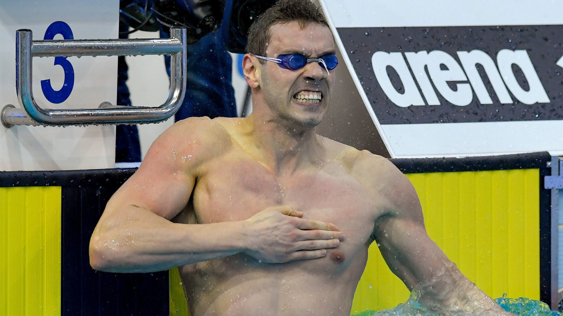 A győztes Szilágyi Csaba a 100 méteres mellúszás döntőjében az úszók országos bajnokságán a Debreceni Sportuszodában 2019. március 27-én.