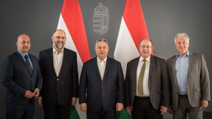 Orbán Viktor az Európai Néppárt magyar tagszervezeteivel tárgyalt