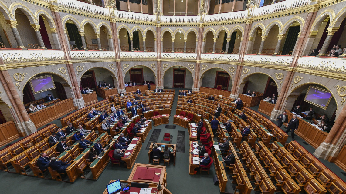 Az Országgyűlés plenáris ülése 2019. április 1-jén.