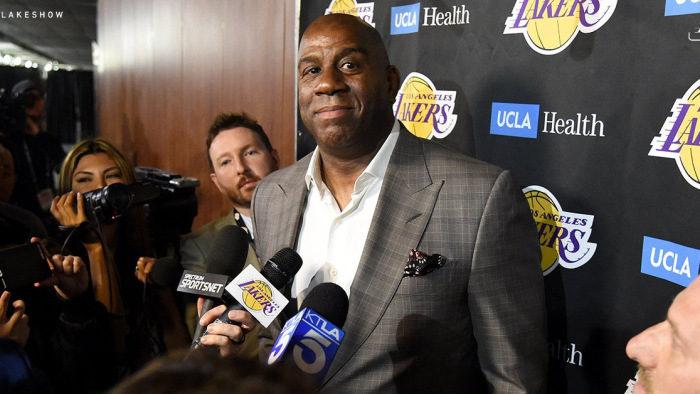 Nem bírja tovább Magic Johnson, távozik a Lakers éléről