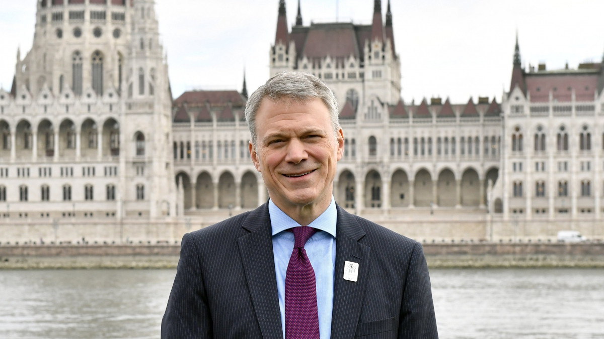 Christopher Mattheisen, Magyar Telekom Nyrt. vezérigazgatója, a budapesti olimpiai pályázat nagykövete Budapesten 2016. november 7-én.