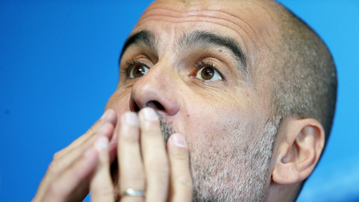 Guardiola hibája a kudarc - írja a sajtó; fejét akarják a szurkolók