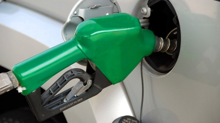 Árváltozás jön a benzinkutakon, erre készülhetnek az autósok
