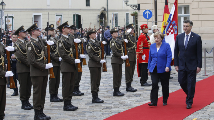 Merkel: a nacionalizmus el akarja pusztítani Európát