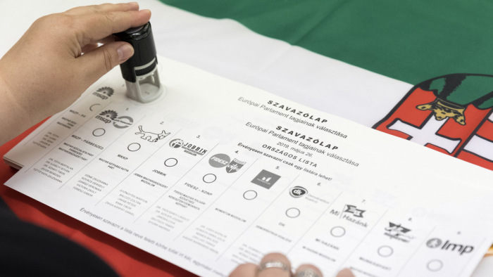EP-választás - Nem szabad lefényképezni a szavazólapot