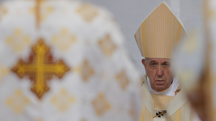 Békét és megvilágosodást sürgetett Ferenc pápa