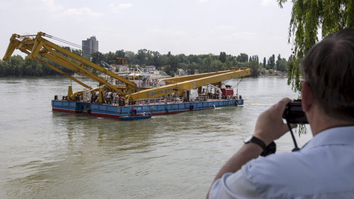 Kiderült, mikor gyorsítják a Duna apadását