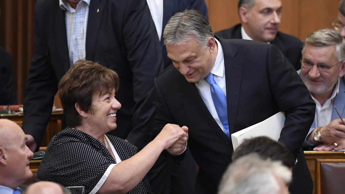 Megtalálták Orbán Viktort a parlamentben Hableány-ügyben is - Infostart.hu