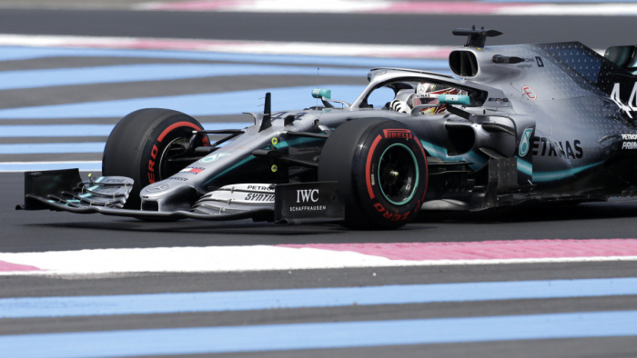 Francia Nagydíj: Lewis Hamilton volt a leggyorsabb a szabadedzésen