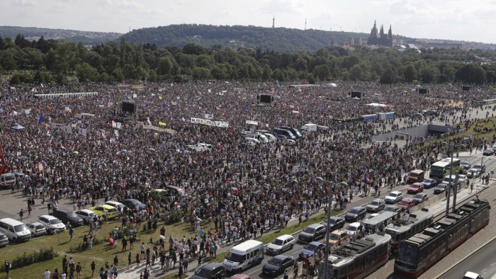 Akkora tüntetés volt Prágában, mint 89 óta soha