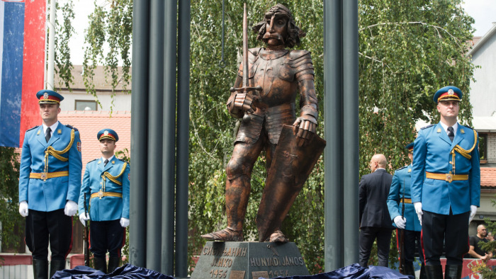 A nándorfehérvári diadal emléknapján Hunyadi-szobrot avattak