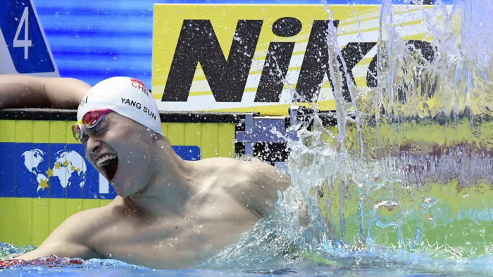 Sokkoló hír a kínai úszósportnak - bejelentés Szun Jangról