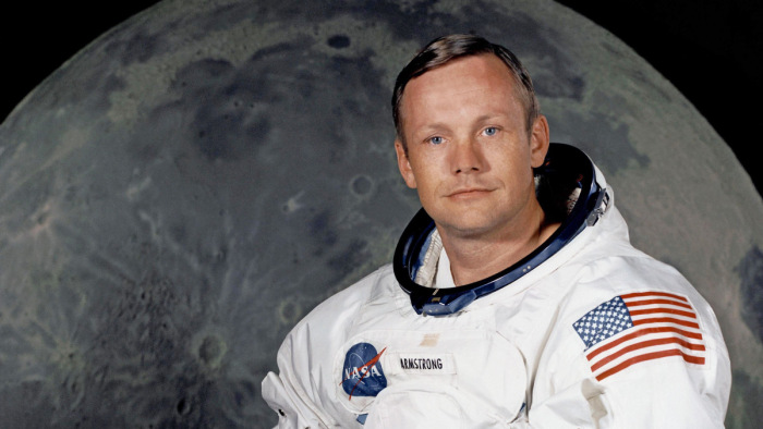 Dollármilliókért hallgattak Neil Armstrong űrhajós halálának körülményeiről