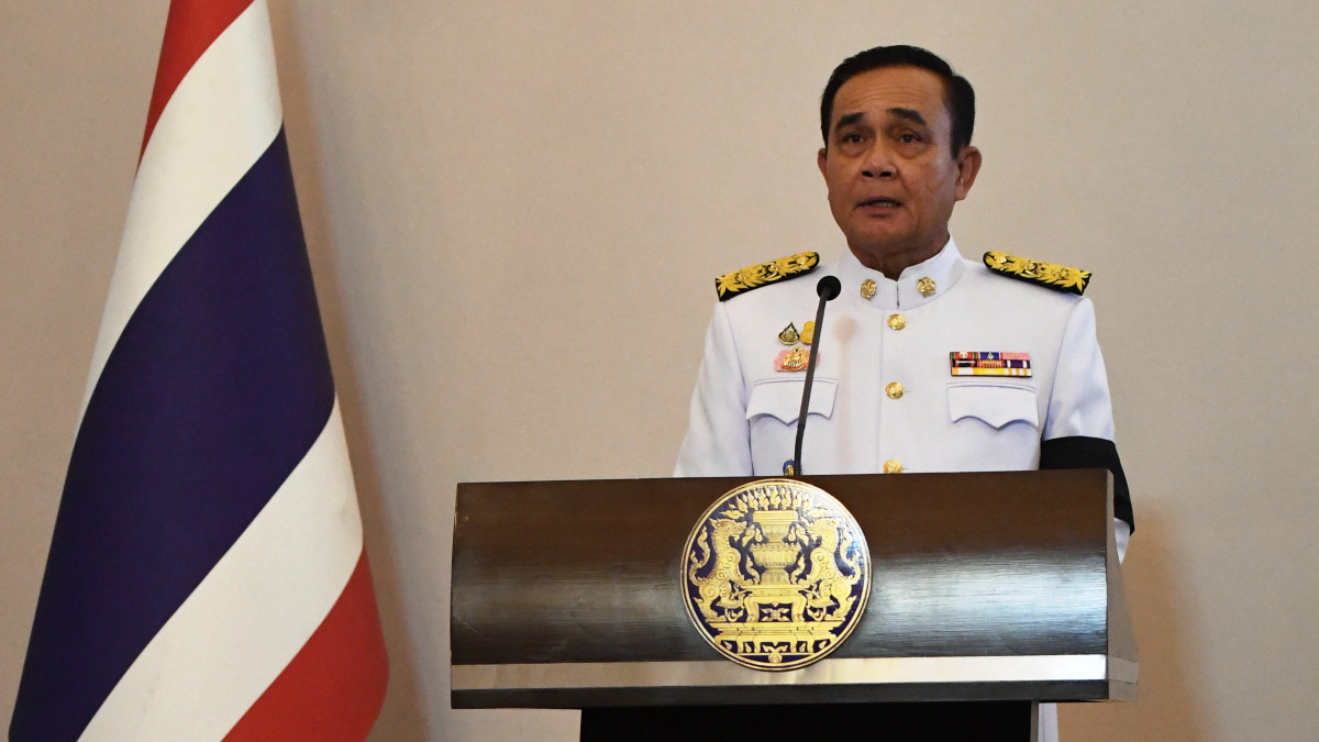 Prajut Csan-Ocsa thaiföldi miniszterelnök beszél a kinevezését követően Bangkokban 2019. június 11-én.
