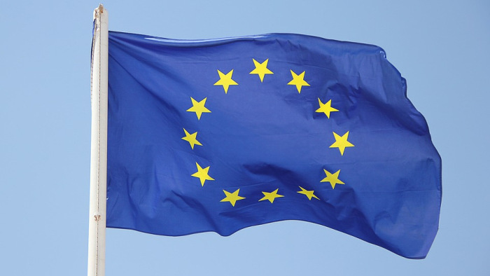 Az Európai Bizottság a bővítést ajánlja