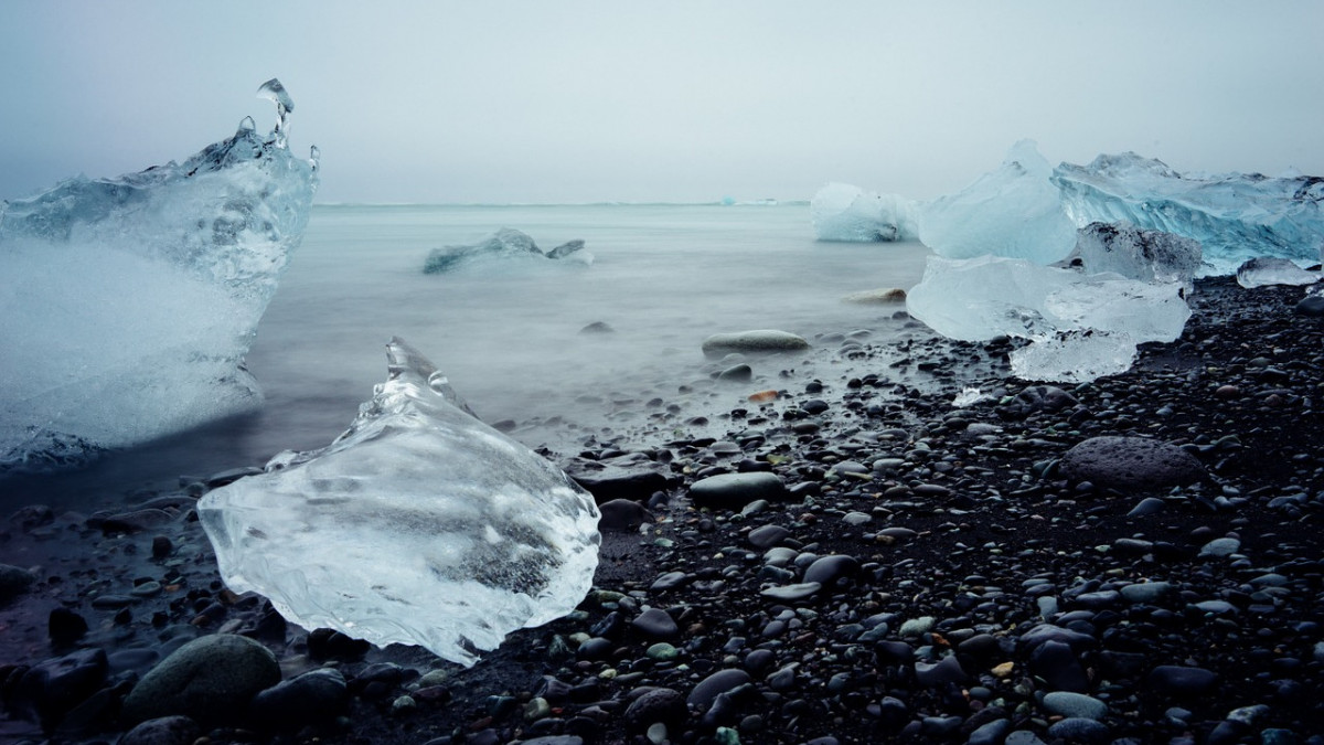 Izland hivatalosan bejelentette az első gleccser halálát