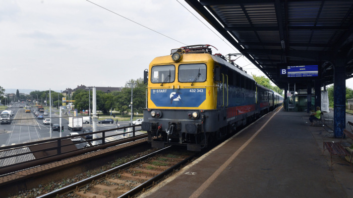 Budapesten gázolt halálra a vonat egy embert