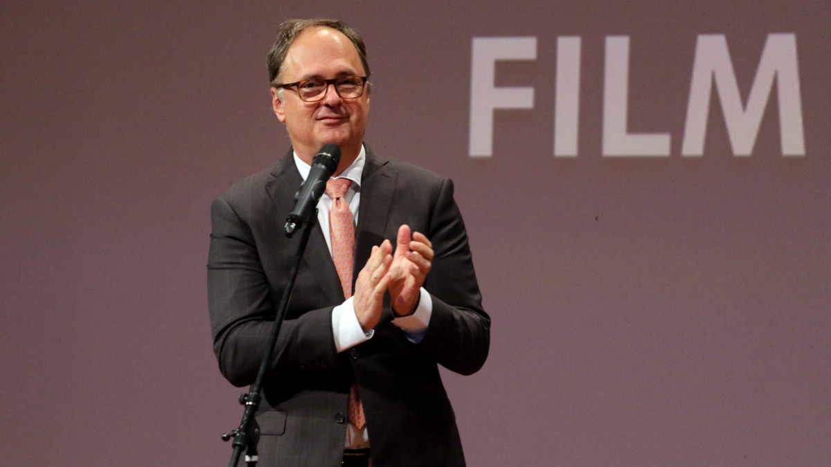 Káel Csaba filmrendező, filmügyi biztos beszédet mond a 16. CineFest Miskolci Nemzetközi Filmfesztivál díjátadó gáláján 2019. szeptember 21-én.