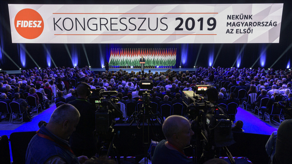 Semjén Zsolt miniszterelnök-helyettes beszédet mond a Fidesz tisztújító kongresszusán a BOK Sportcsarnokban, Budapesten 2019. szeptember 29-én.