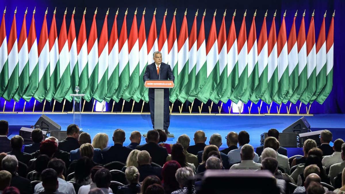 Orbán Viktor miniszterelnök, a párt újraválasztott elnöke beszédet mond a Fidesz tisztújító kongresszusán a BOK Sportcsarnokban, Budapesten 2019. szeptember 29-én.