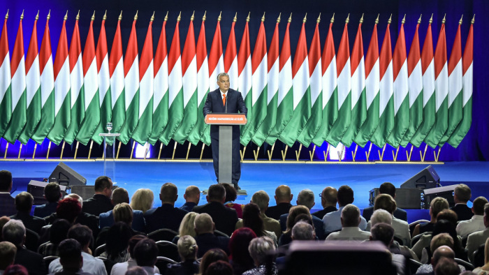Orbán Viktor: jogunk van a keresztény szabadság törvényei szerint berendezni az életünket - videó