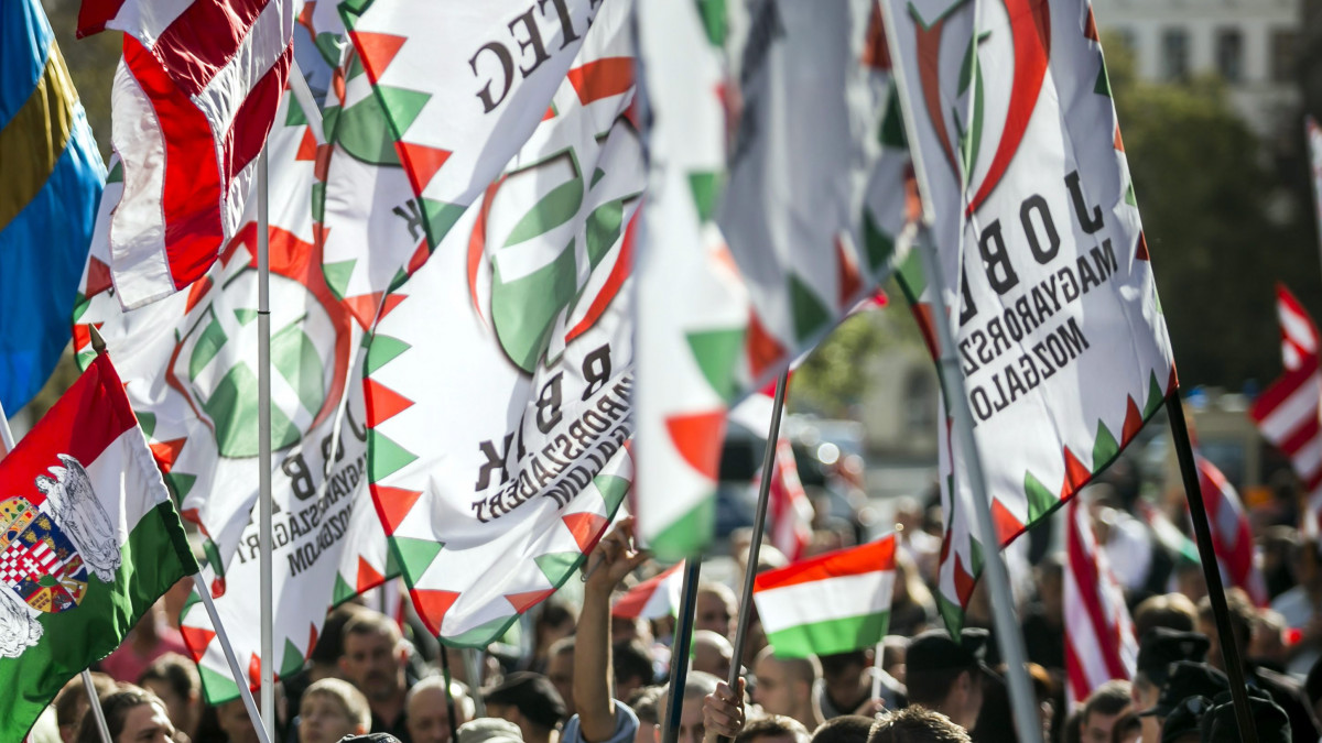 A Jobbik Kormánykárosultak nagygyűlése elnevezésű, az 1956-os forradalom és szabadságharc kirobbanásának 57. évfordulóján tartott rendezvénye Budapesten a Vértanúk terén 2013. október 23-án.