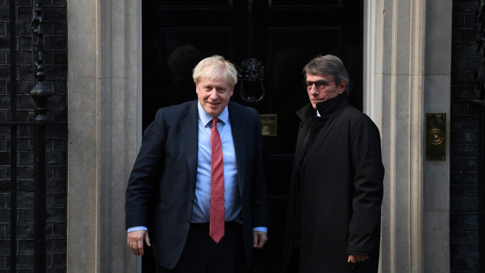 Boris Johnson miniszterelnöksége végét is jelentheti egy újabb elutasítás