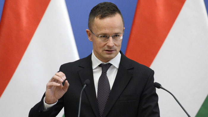 Magyarország megvétózta a NATO nyilatkozatát Ukrajna-ügyben