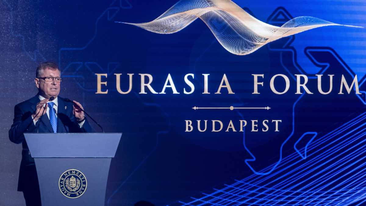 Matolcsy György, az MNB elnöke felszólal a Magyar Nemzeti Bank (MNB) rendezésében tartott Eurázsia Fórumon a Hilton Budapest Hotelben 2019. október 30-án.