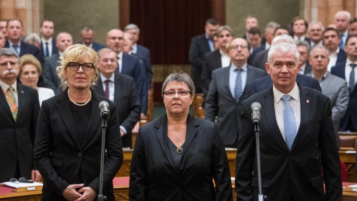Újabb 9 évig legfőbb ügyész marad Polt Péter, Handó Tünde alkotmánybíró lett