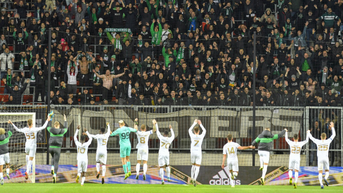 Kiütéses győzelemmel zárkózott fel a Ferencváros