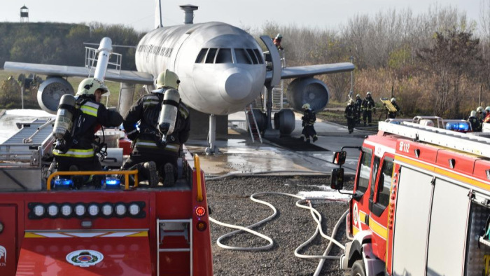 Légikatasztrófára készülnek fel Debrecenben