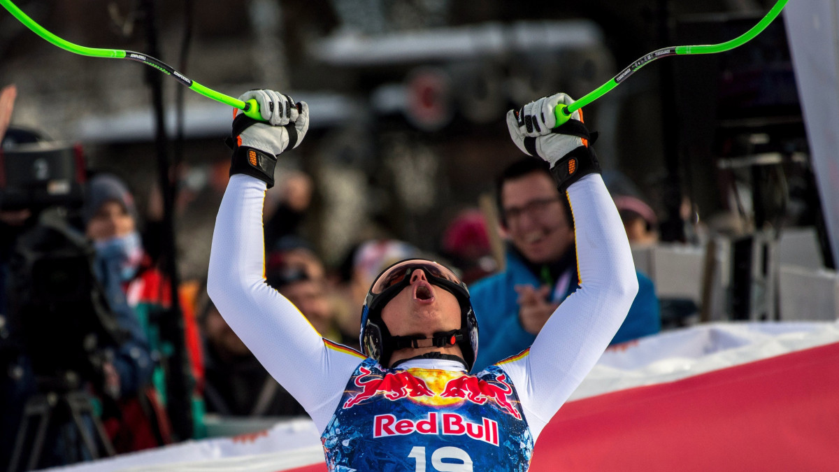 Kitzbühel, 2018. január 20.A férfiak lesiklóversenyében győztes német Thomas Dressen az alpesi sízők világkupa-sorozatának tiroli állomásán, Kitzbühelben 2018. január 20-án. (MTI/EPA/Christian Bruna)