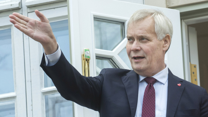 A miniszterelnök lemondásához vezetett a kormányválság Finnországban